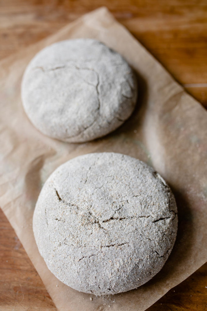 Das Walliser Roggenbrot ist ein unglaublich saftiges Brot.